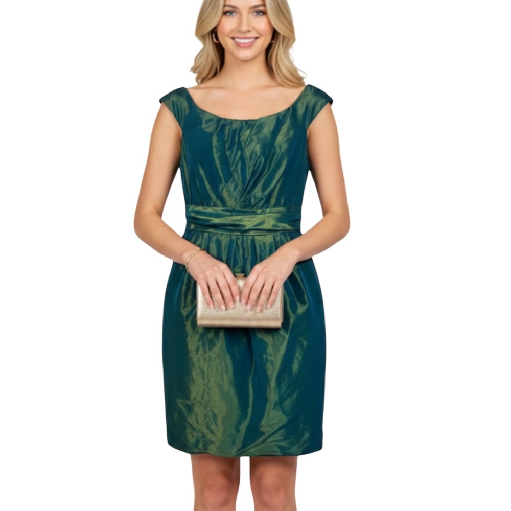 CARMEN MARC VALVO Green Infusion Cocktail Dress size 4